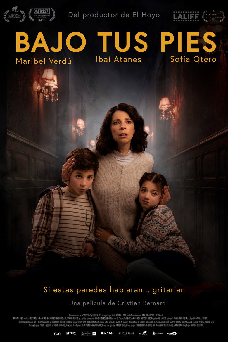Bajo tus pies 2026 WEBRip 720p Castellano